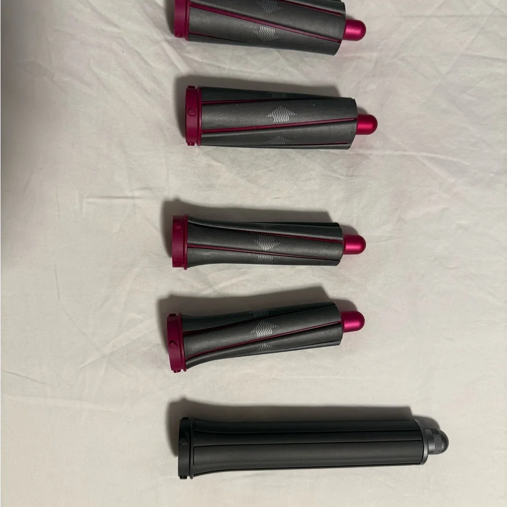 Dyson Hair Tool in Dark Gray and Magenta